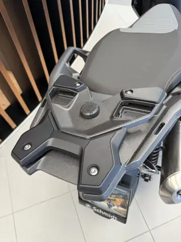 BMW C 400 X view 3