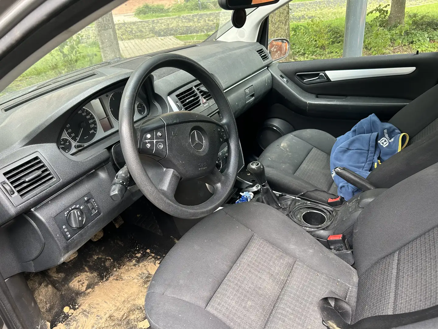 Mercedes-Benz B 180 CDI - 2