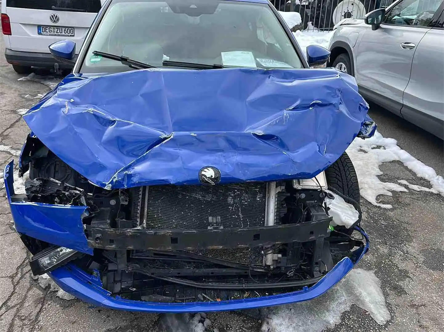 Skoda Scala 1.5 16V TSI ACT*SMARTLINK*DIGICOCKPIT*SHZ*ALU Blau - 2