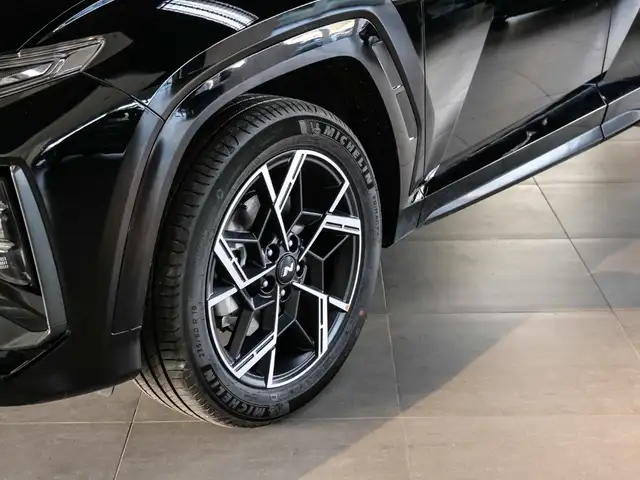 Hyundai Tucson view 3