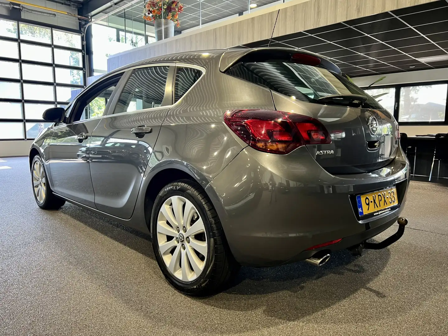 Opel Astra 1.4 Turbo Sport Half leder | Airco | Cruise | Trek Grijs - 2