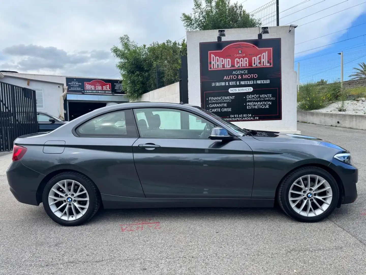 BMW 218 218d Coupé Lounge Grey - 2