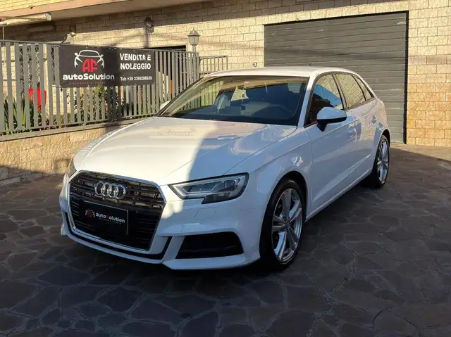 Audi A3 view 13