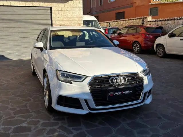 Audi A3 view 14