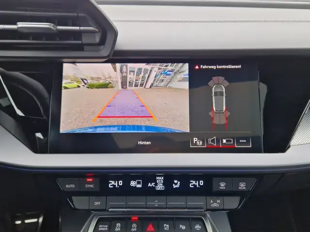 Audi S3 view 11
