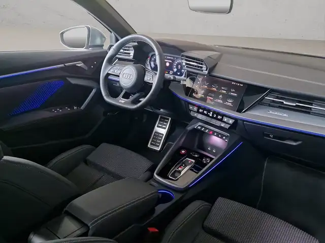 Audi S3 view 10