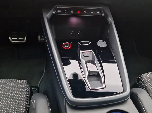 Audi S3 view 12