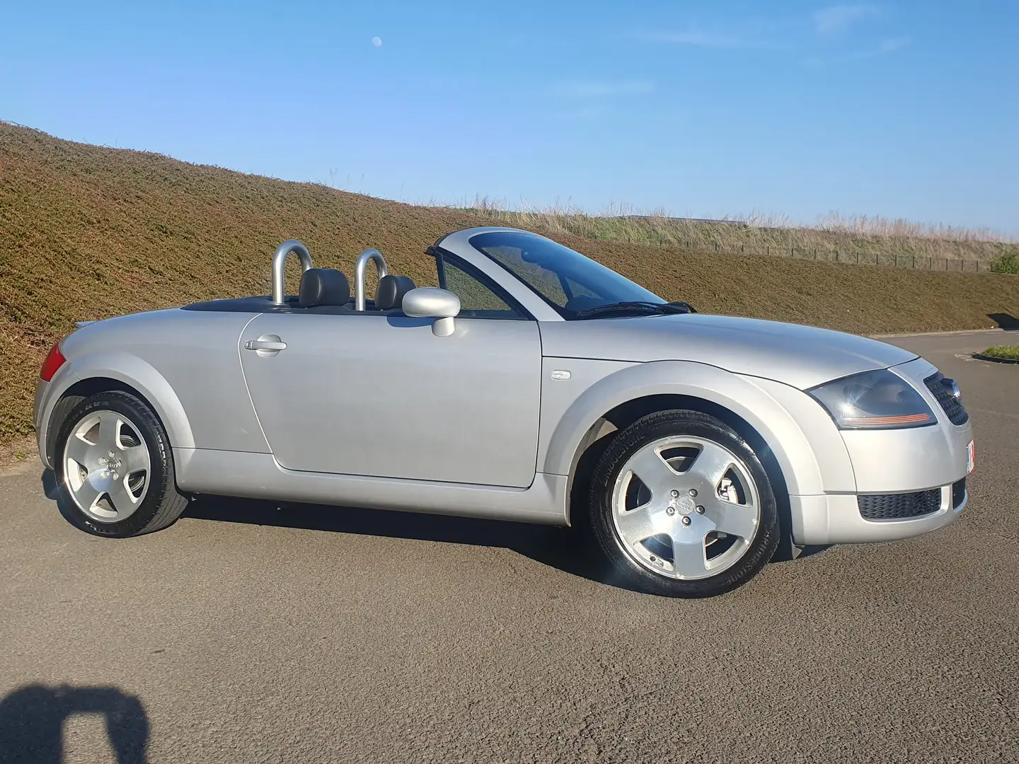 Audi TT 1.8 Turbo 20v ** ETAT IMPECABLE ** Argent - 2