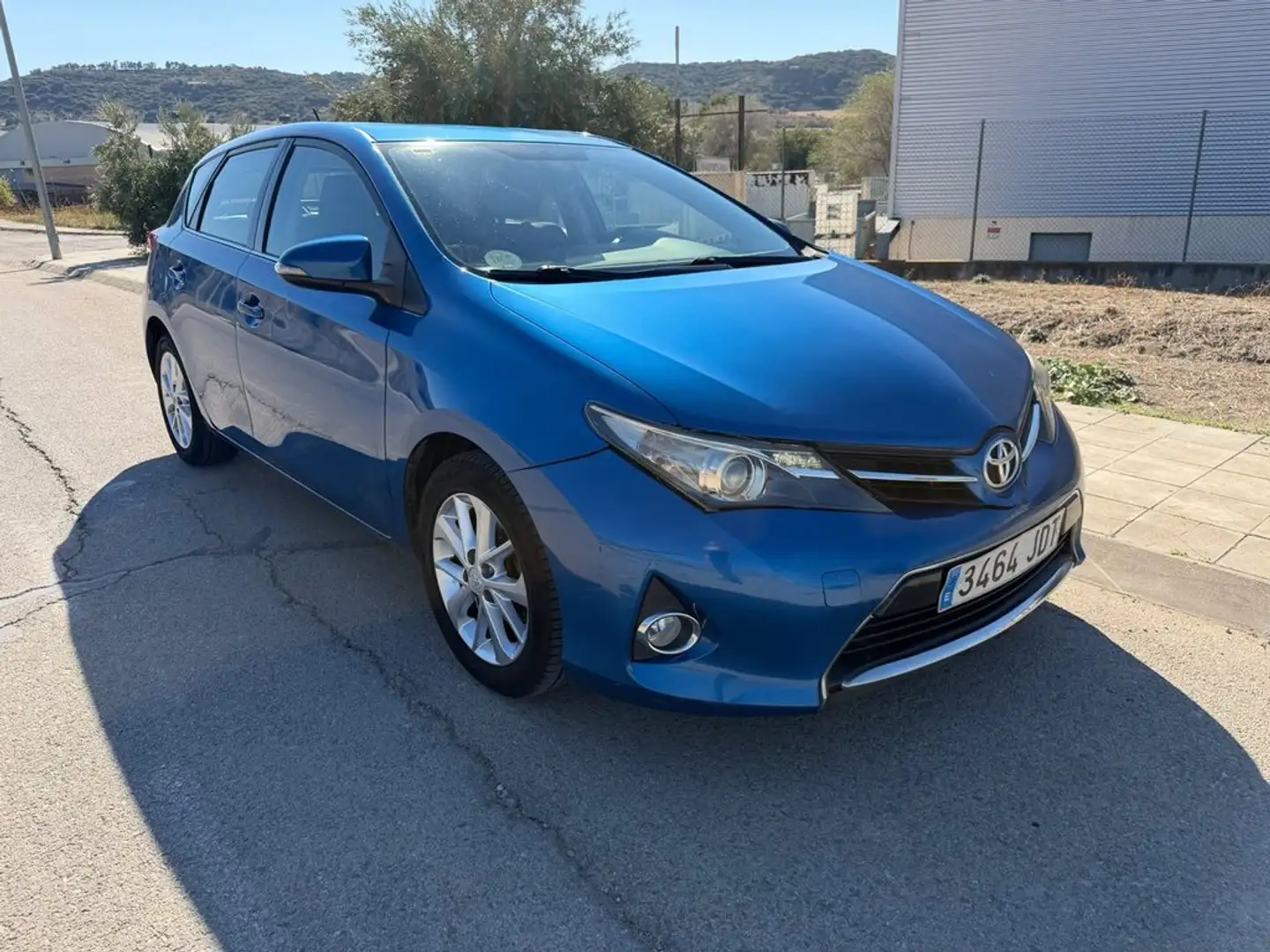 Toyota Auris Touring Sports 90D Feel! Azul - 1