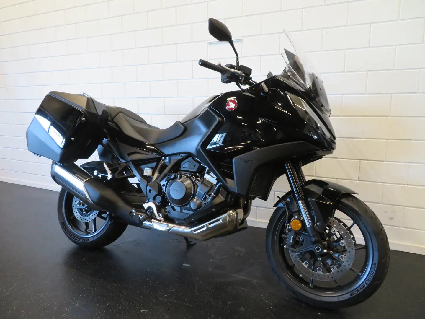 Honda NT 1100 ABS TOURING NIEUWSTAAT! Černá - 2