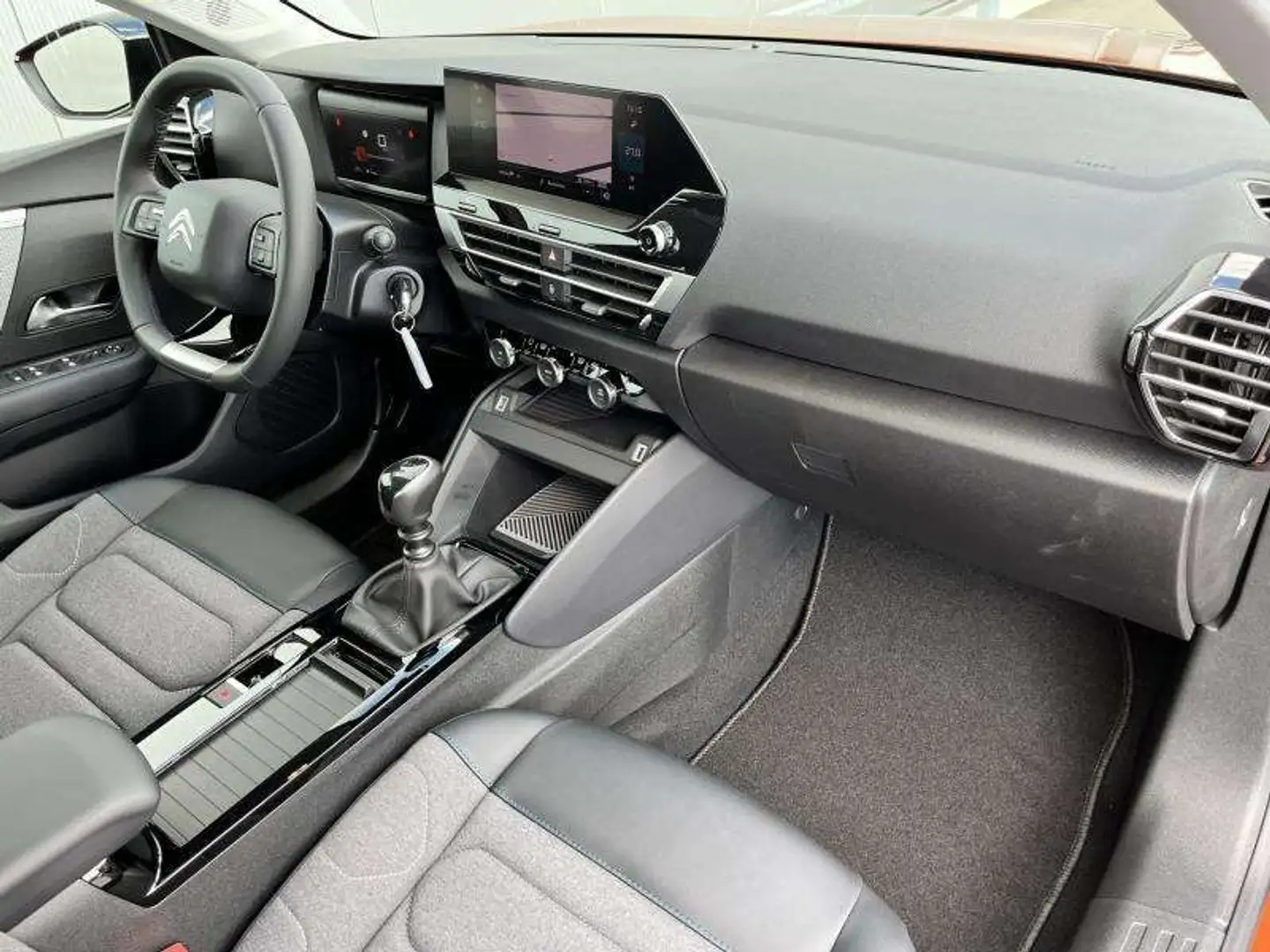 Citroen C4 FEEL Brun - 2