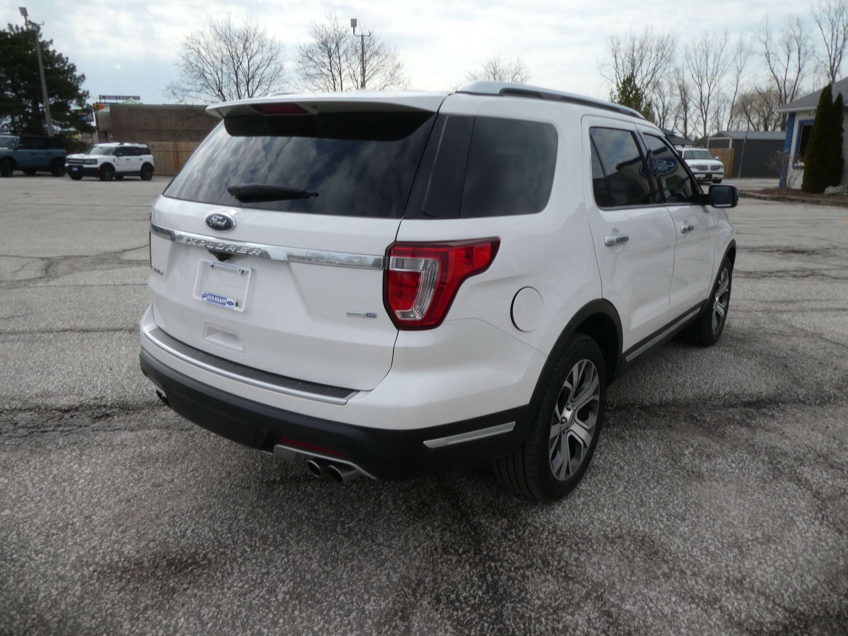 2018 Ford Explorer PLATINUM   HEATED SEATS   BACKUP CAM   NAV — снимка 1