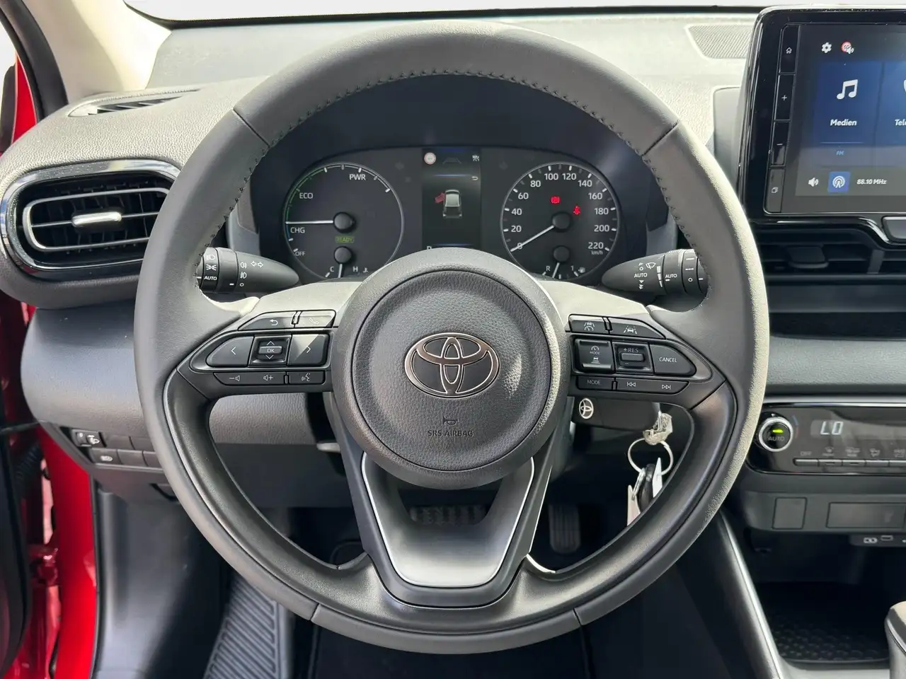 Toyota Yaris 2026 — фото 11
