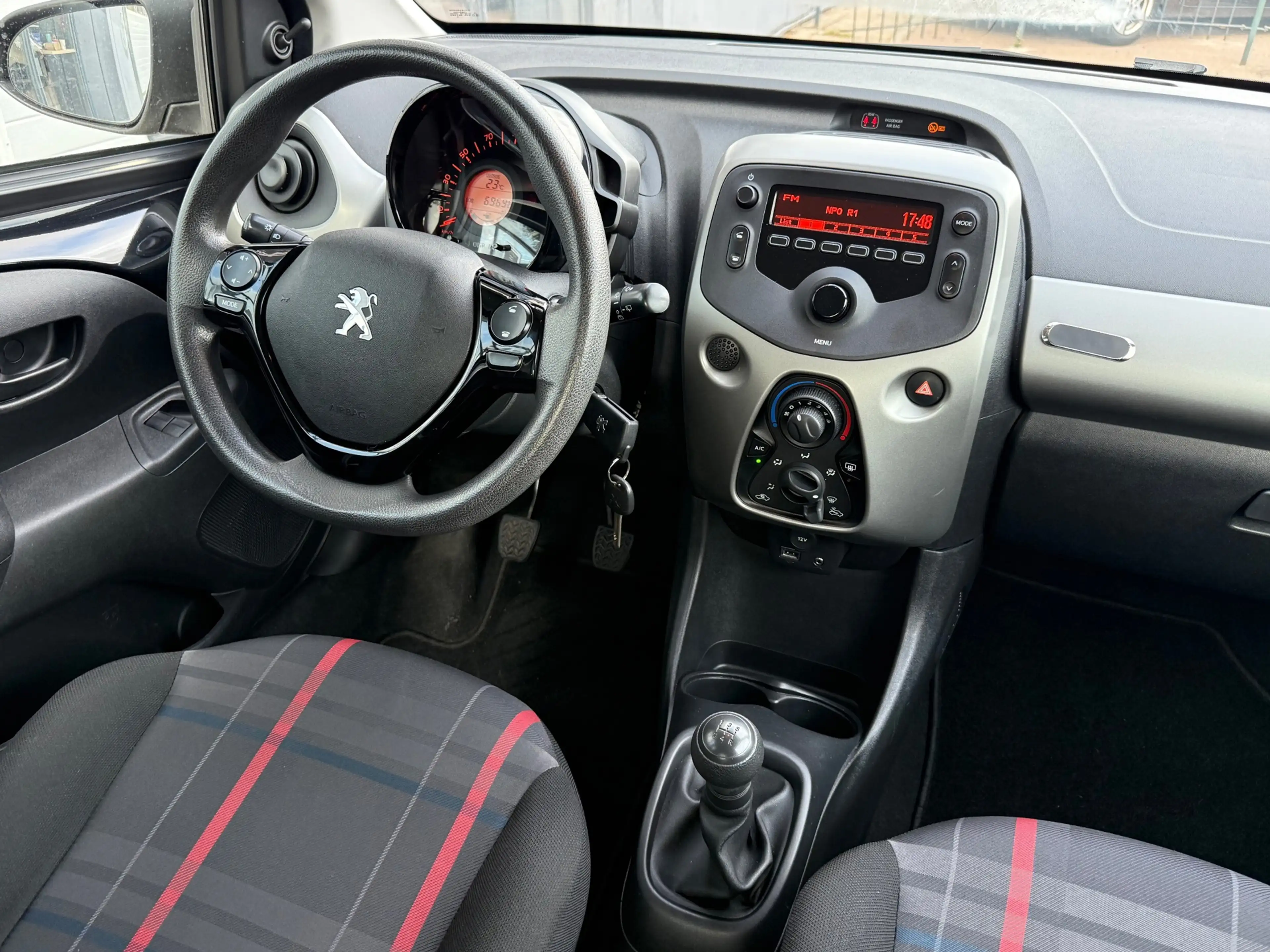 Peugeot 108 1.0 e-VTi Active| CARPLAY| NAP| — photo 6