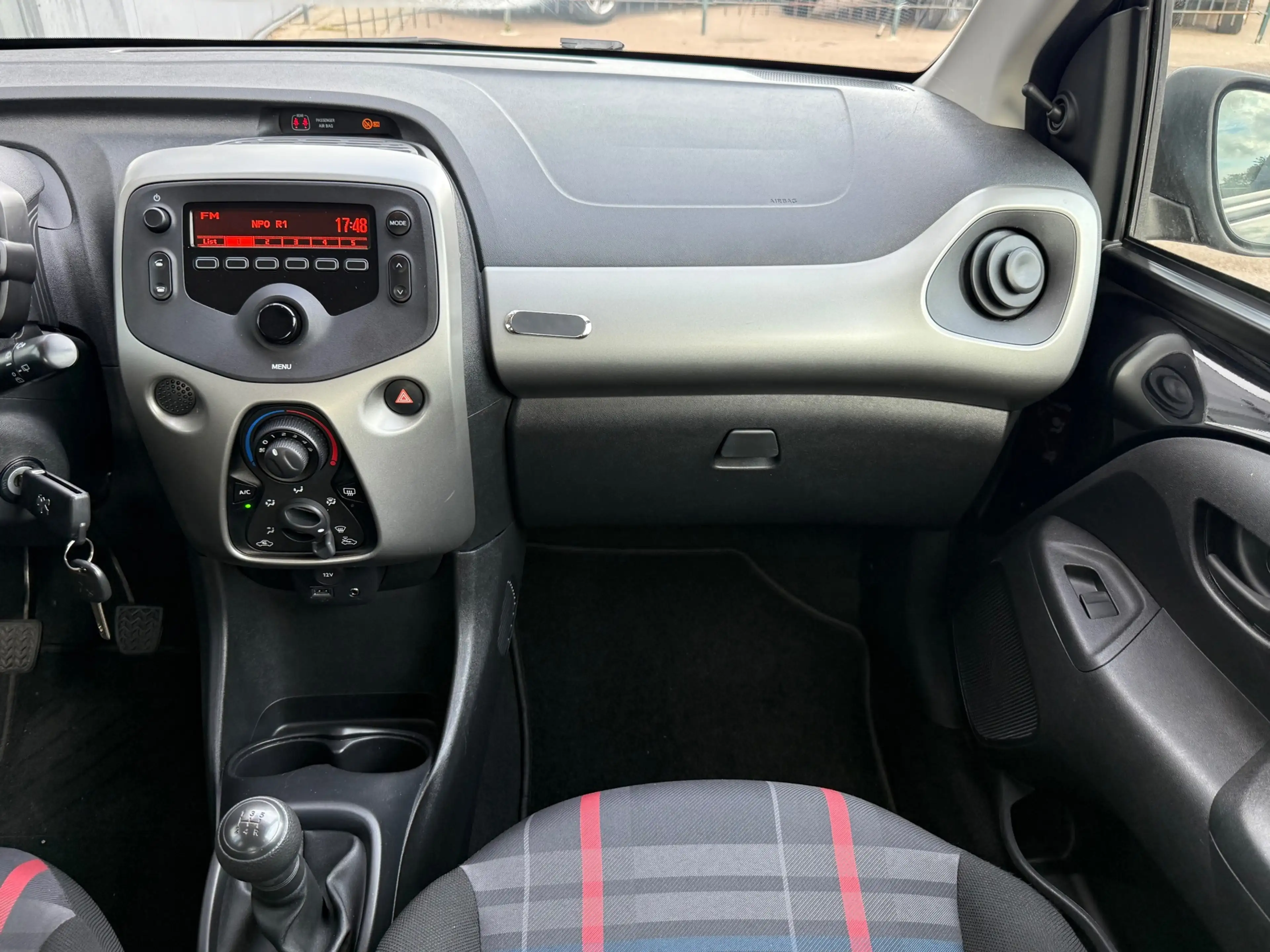 Peugeot 108 1.0 e-VTi Active| CARPLAY| NAP| — photo 5