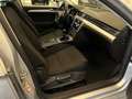Volkswagen Passat Variant 1,6 TDI Comfortline *R-Line Sportpaket* Grau - thumbnail 15