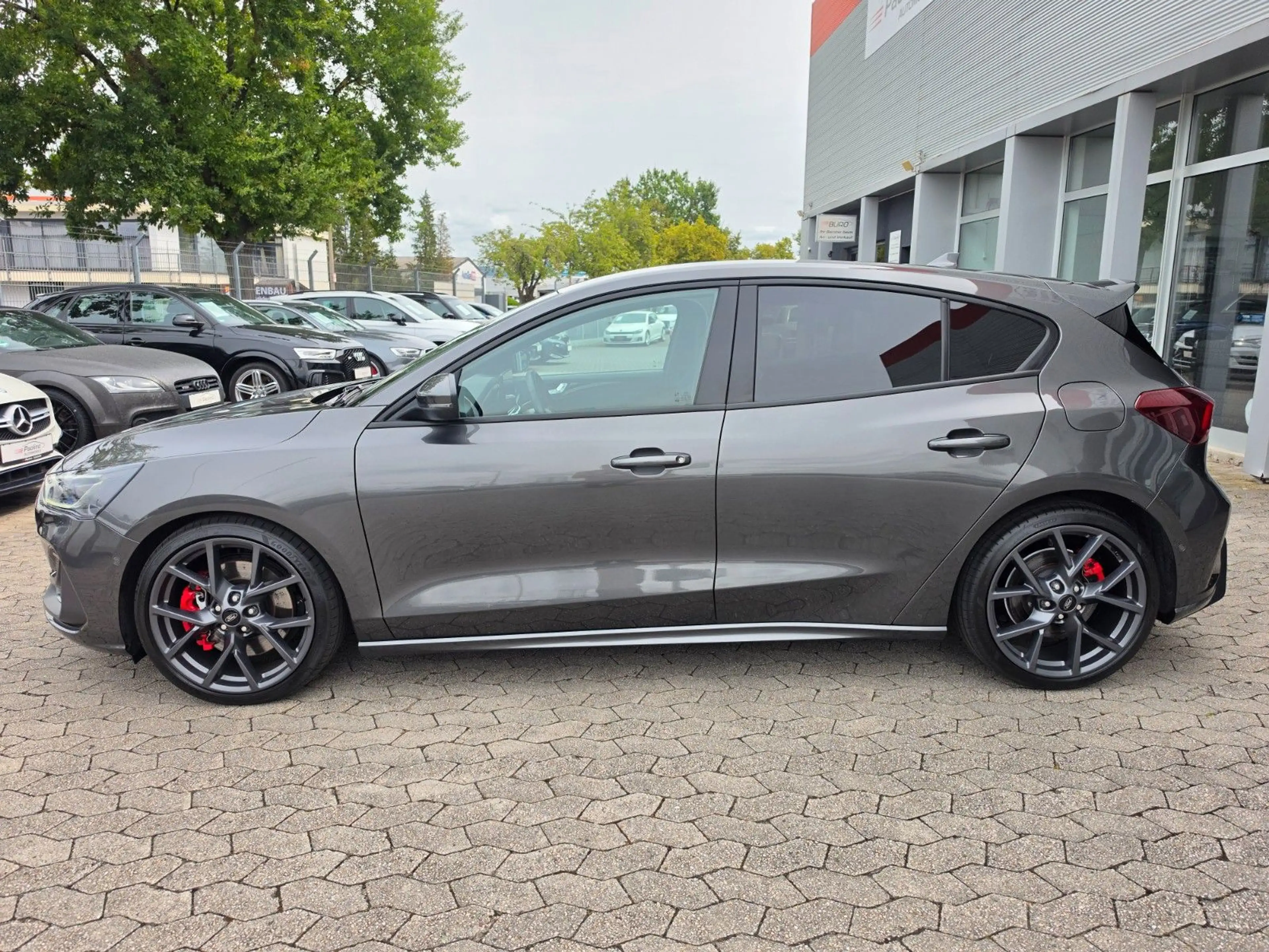 Ford Focus Lim. ST X Performance *1. Hand*Garantie* — photo 3