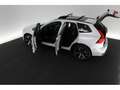 Volvo XC60 T8 R Design AWD LED H/K FACEL. AHK PANO Weiß - thumbnail 14