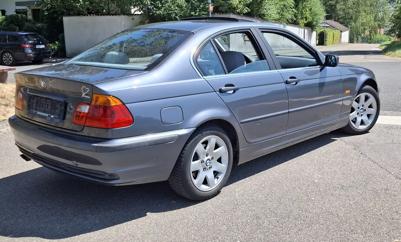 BMW 320i Limo SHZ/Klima/Alu/SHD/int. Kindersitz Fond, foto 6