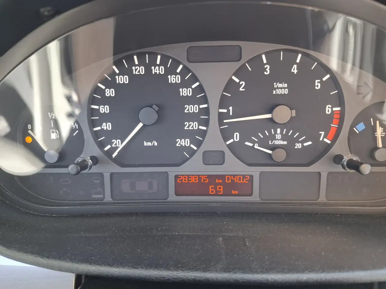 BMW 320i Limo SHZ/Klima/Alu/SHD/int. Kindersitz Fond, foto 8