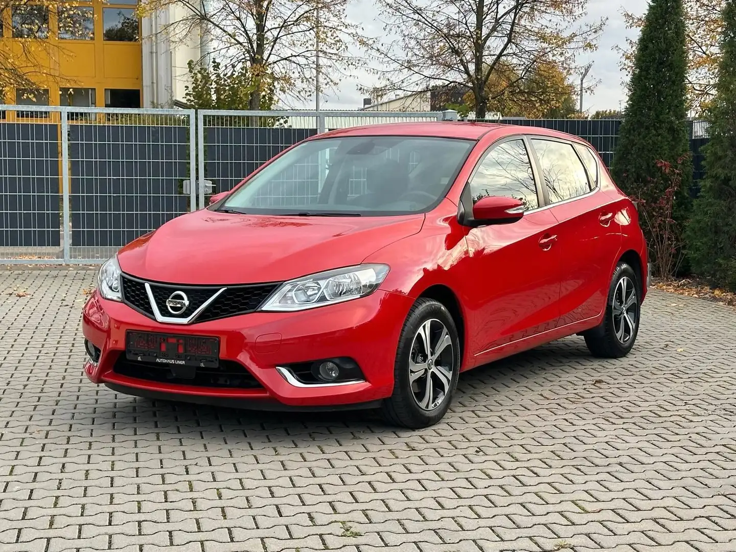 Nissan Pulsar Acenta Automatik*NAVI*TEMP.*WENIG KM*1HD* Rot - 1