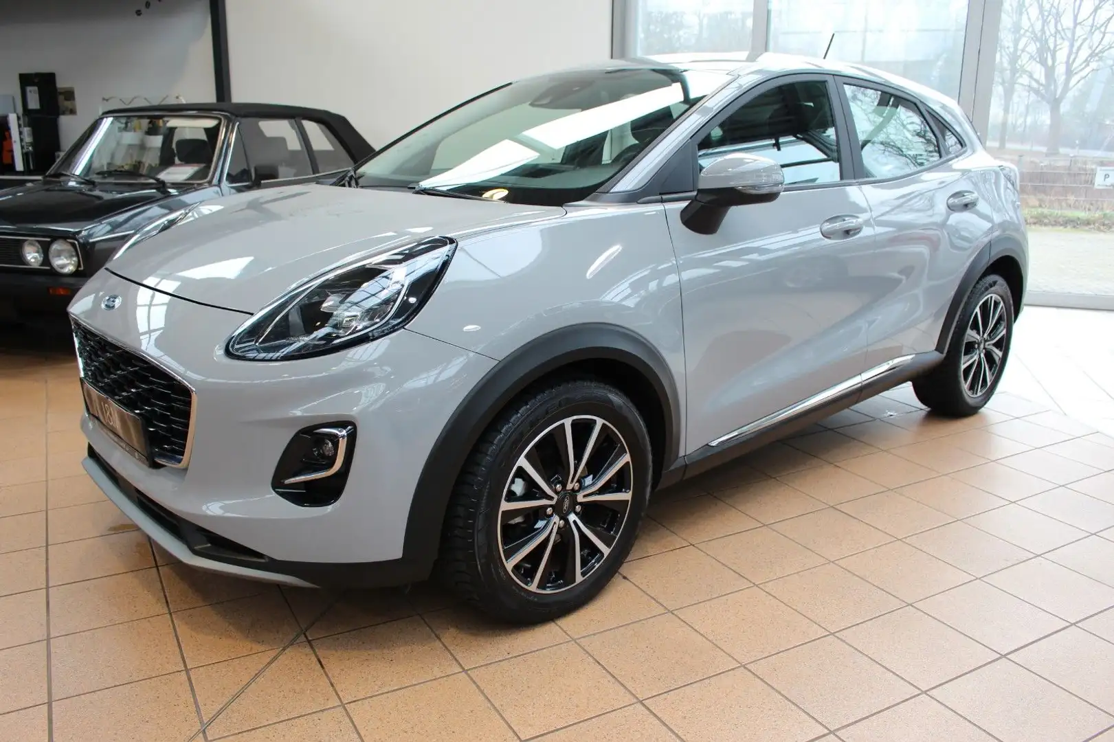 Ford Puma Titanium+Carplay+Navi+SHZ+PDC+Massage Sitz+ Grigio - 2
