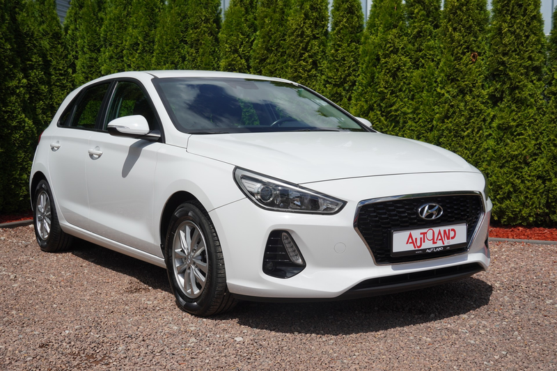 Hyundai i30 1.0 T-GDI Trend Navi Tempomat Kamera PDC USB — photo 6