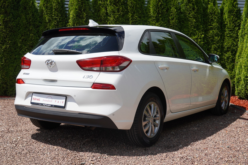 Hyundai i30 1.0 T-GDI Trend Navi Tempomat Kamera PDC USB — photo 5