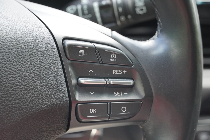 Hyundai i30 1.0 T-GDI Trend Navi Tempomat Kamera PDC USB — photo 11