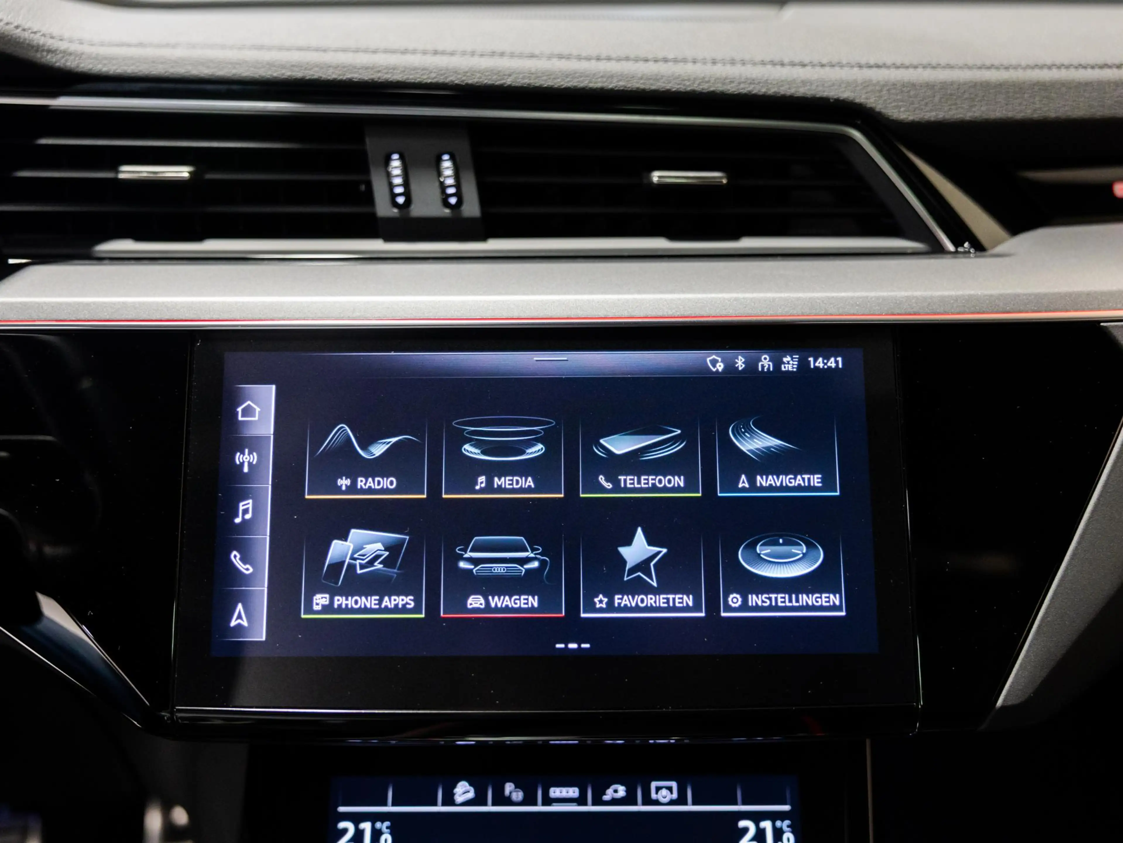 Audi Q8 e-tron Sportback 50 quattro S-Line Edition 95 kWh SOH 90% — photo 36