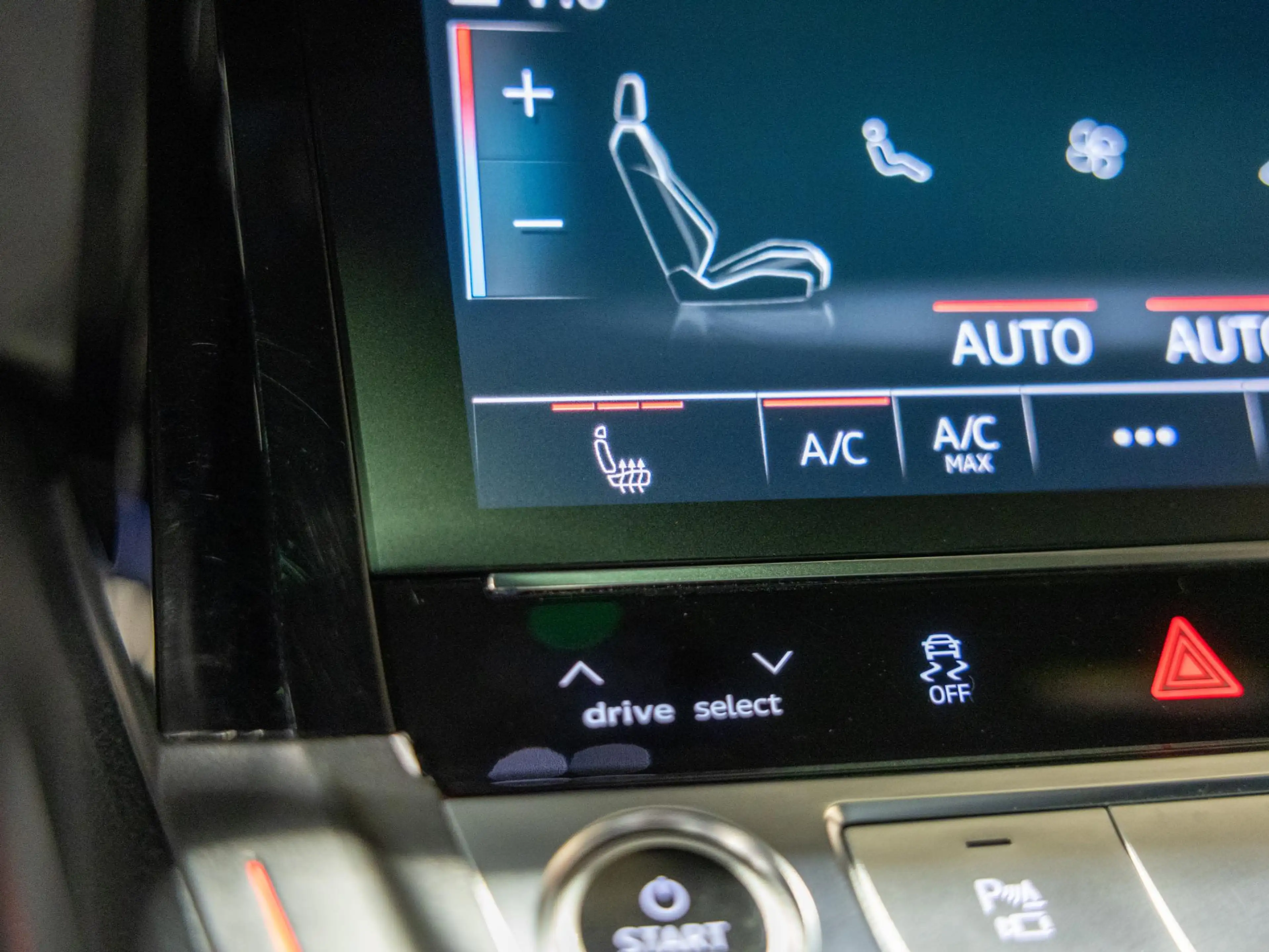 Audi Q8 e-tron Sportback 50 quattro S-Line Edition 95 kWh SOH 90% — photo 41