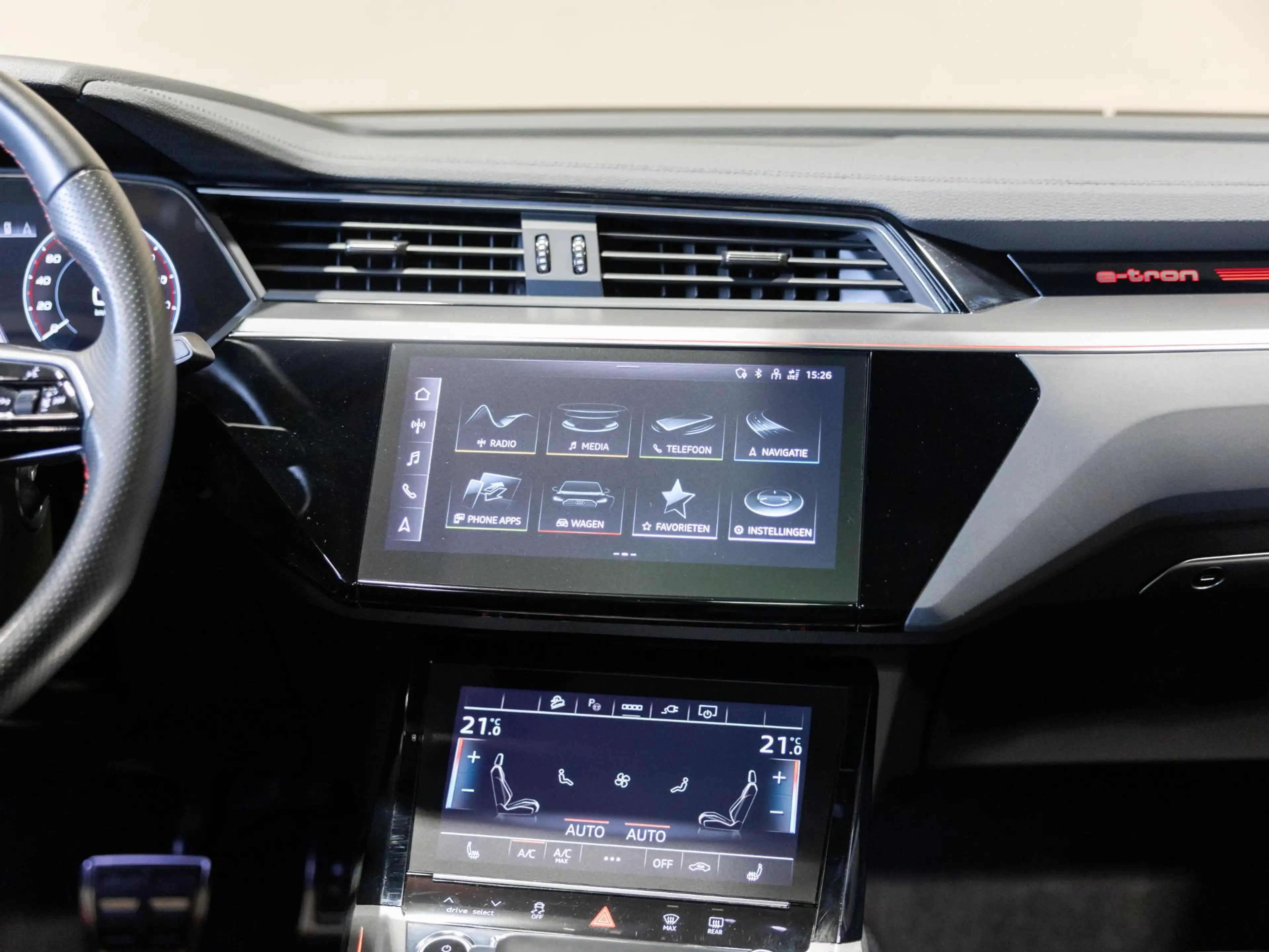 Audi Q8 e-tron Sportback 50 quattro S-Line Edition 95 kWh SOH 90% — photo 34
