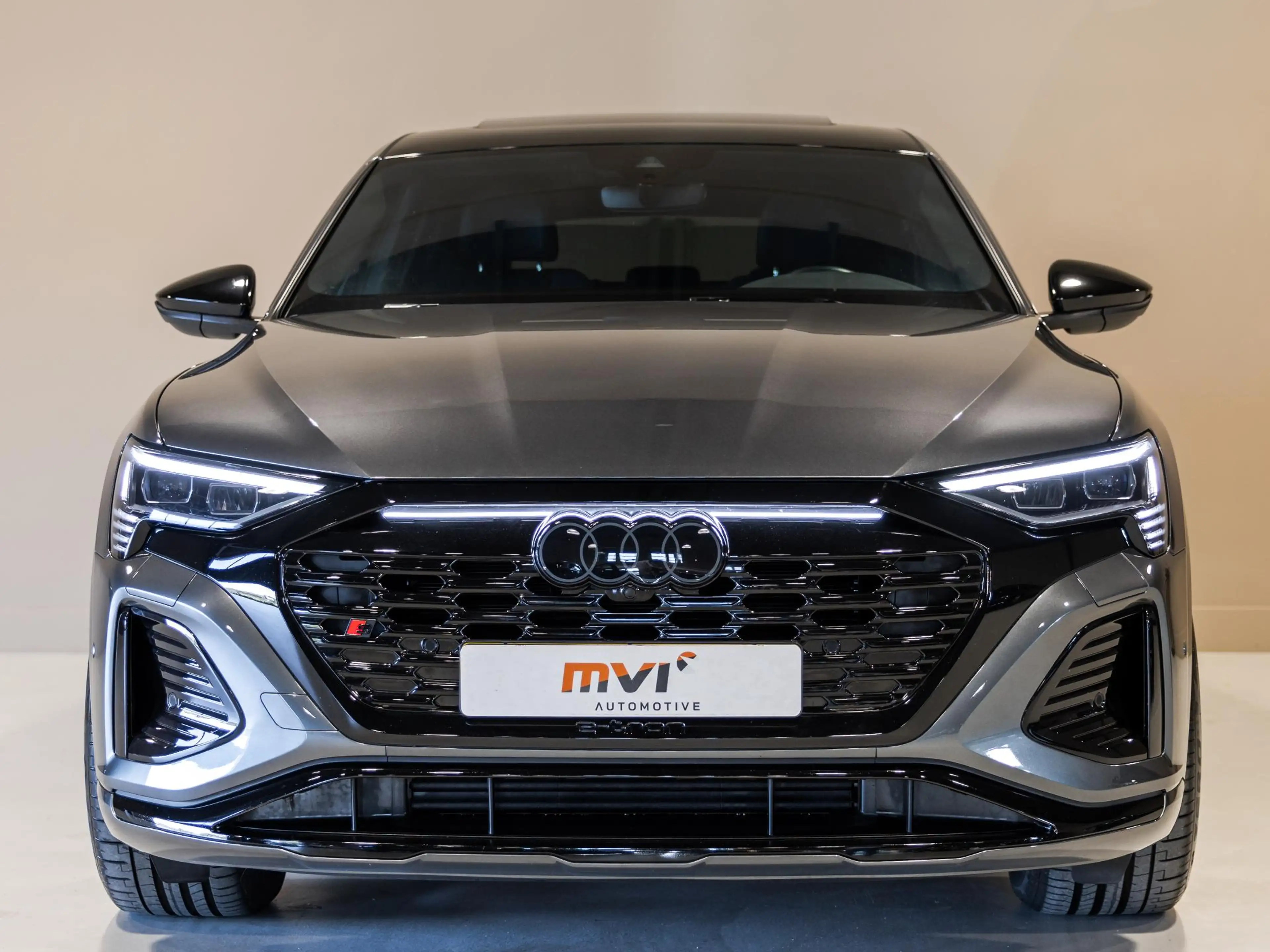 Audi Q8 e-tron Sportback 50 quattro S-Line Edition 95 kWh SOH 90% — photo 10