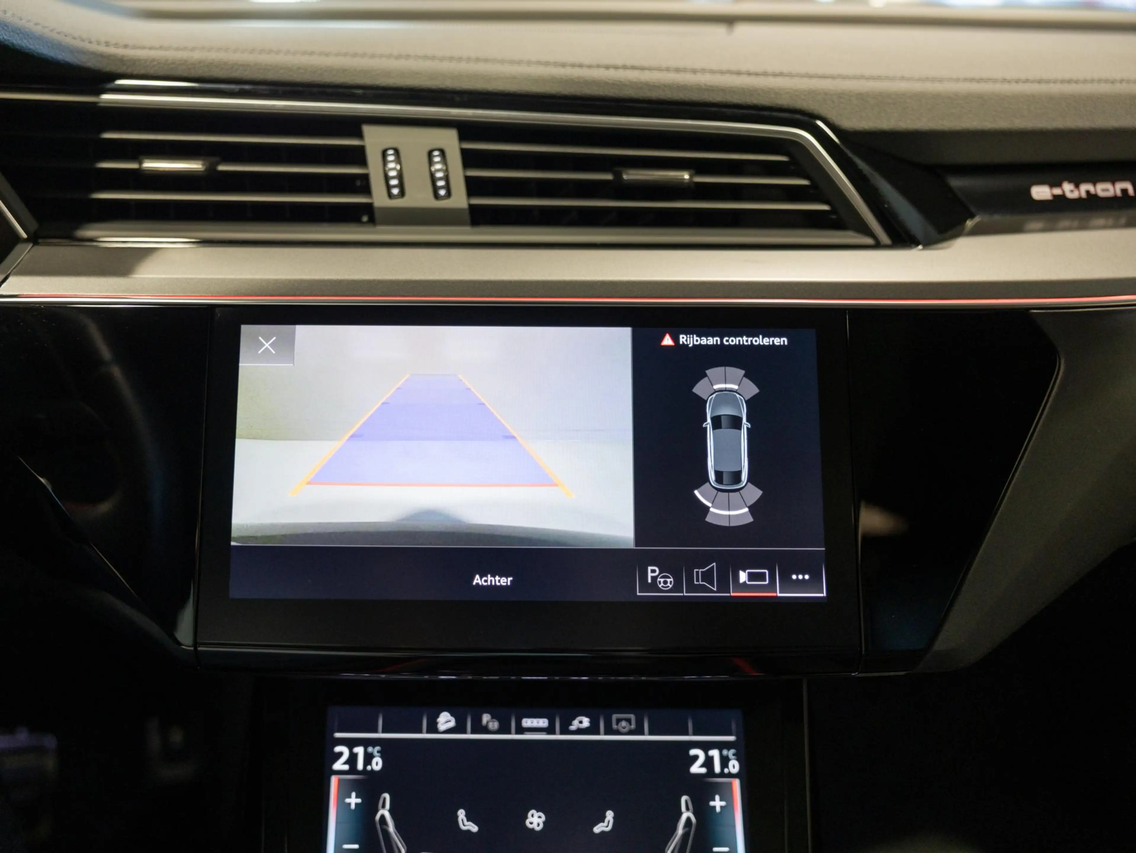 Audi Q8 e-tron Sportback 50 quattro S-Line Edition 95 kWh SOH 90% — photo 6