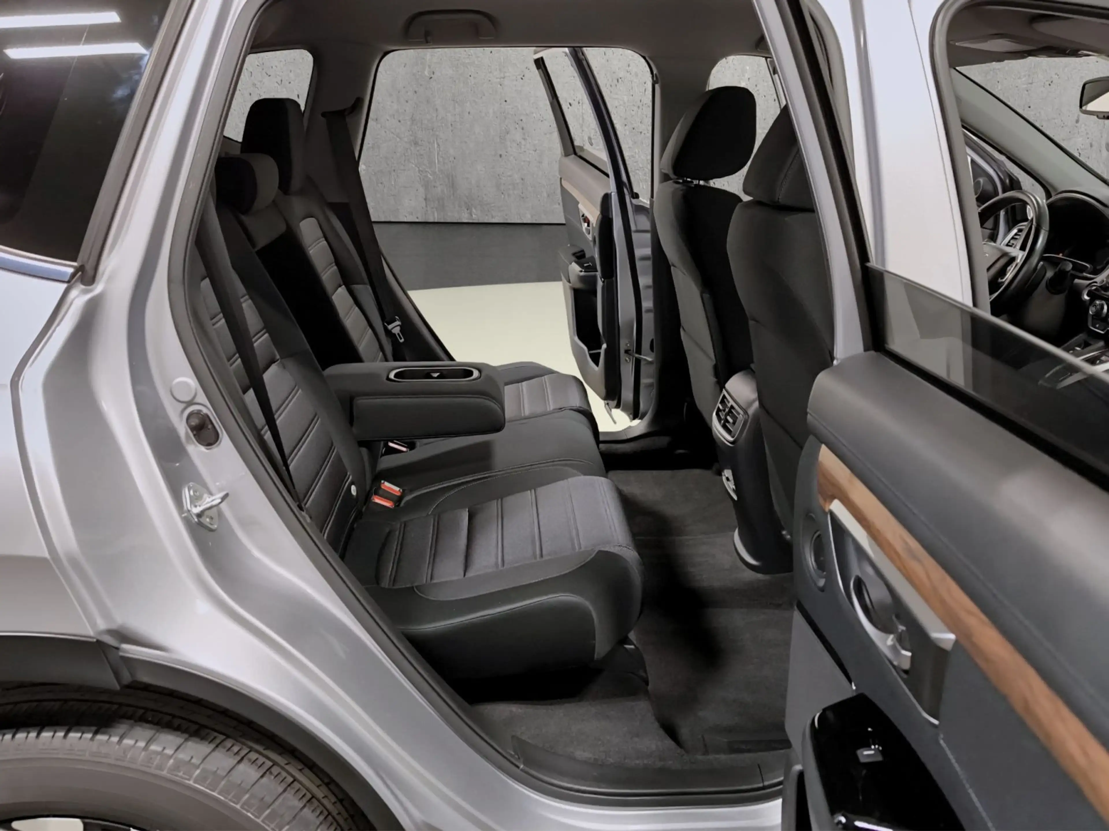 Honda CR-V 2.0 i-VTEC Hybrid 4WD Elegance Automatik — photo 13