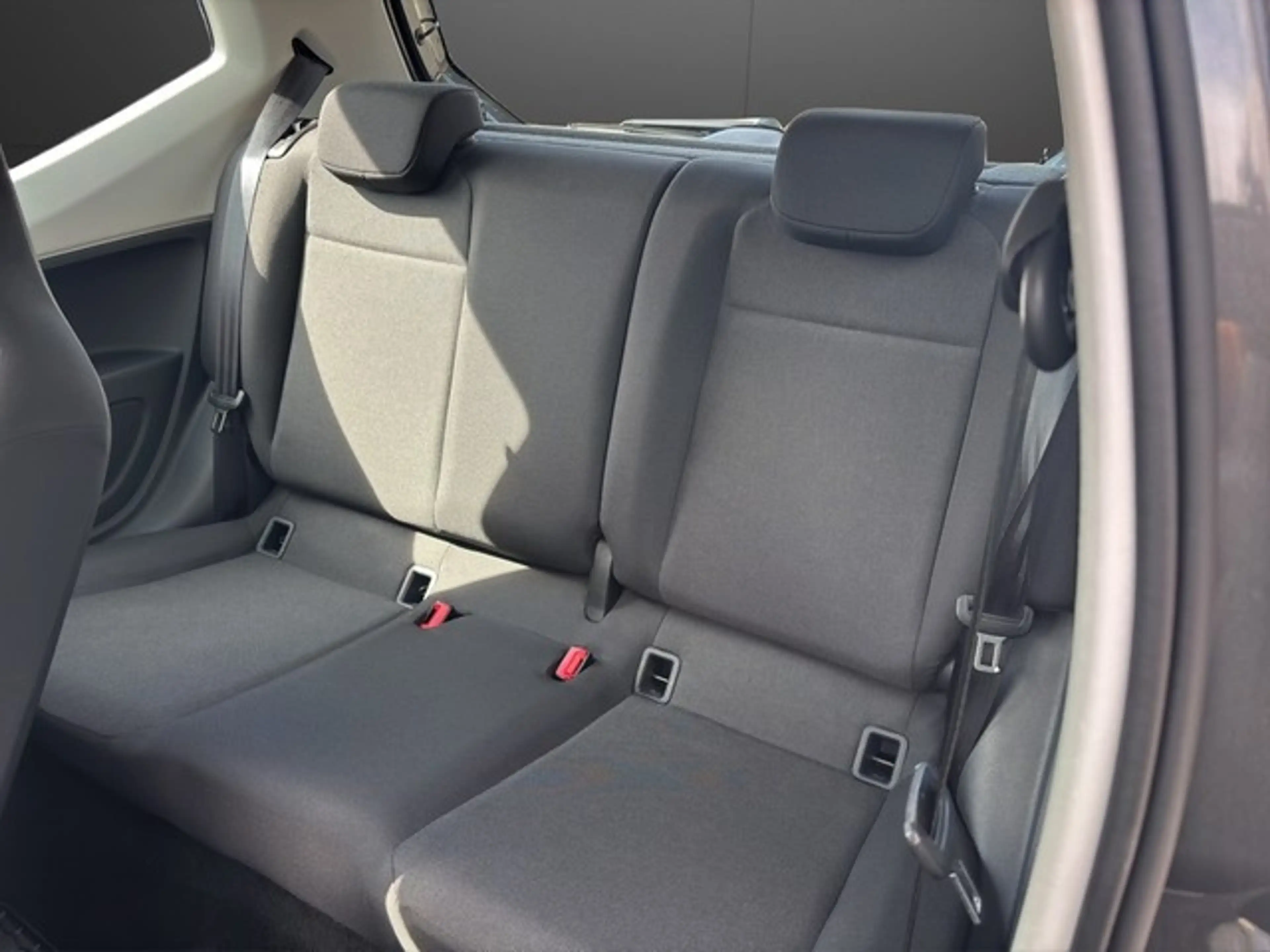Volkswagen up! 1.0 MPI 65 PS *MOVE UP!*KLIMA PDC KAM — photo 11