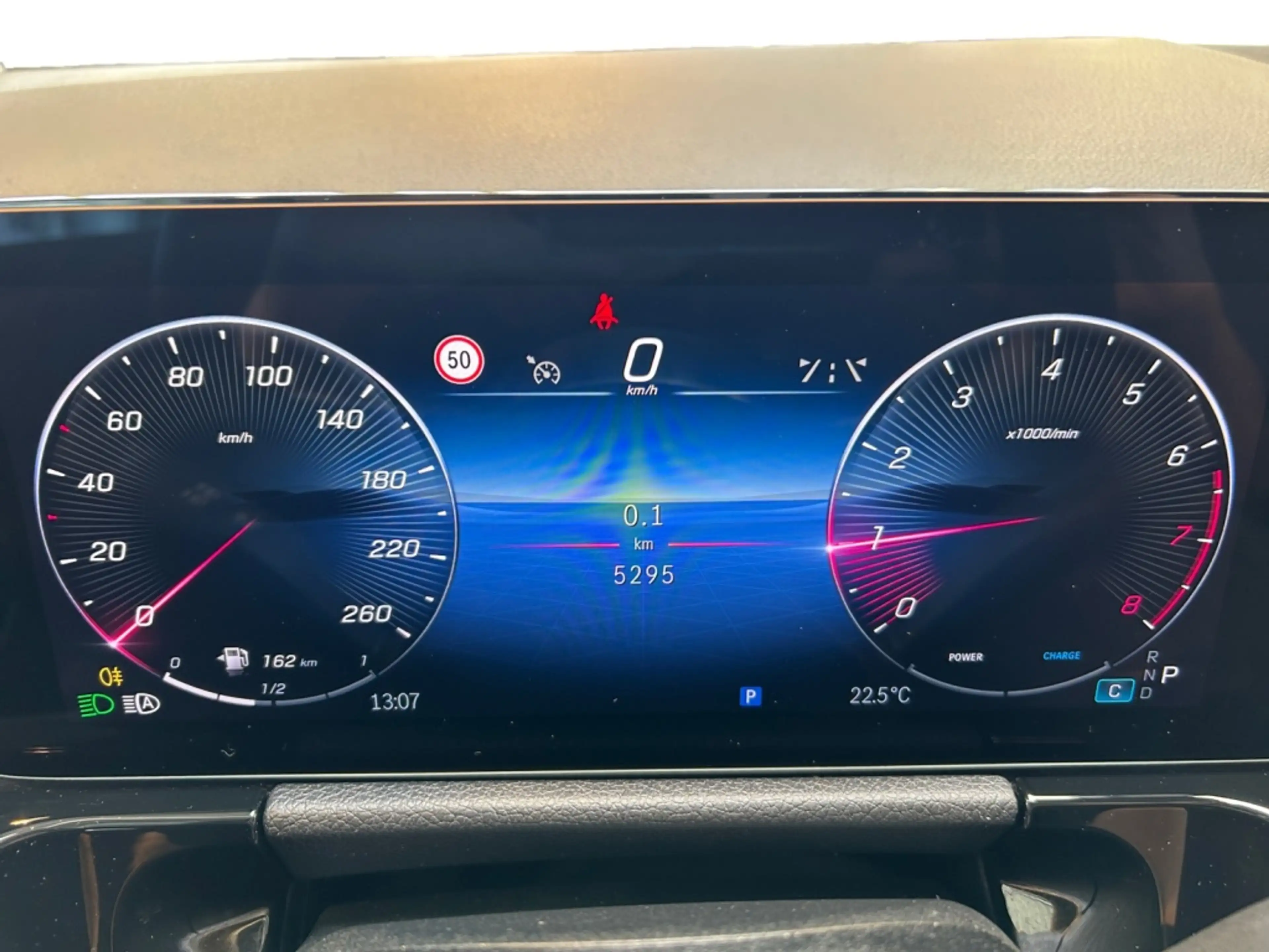 Mercedes-Benz GLA 180 Progressive MBUX+Progressive+Wide+Cam — photo 14
