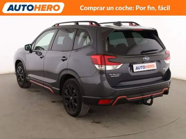 Subaru Forester view 4