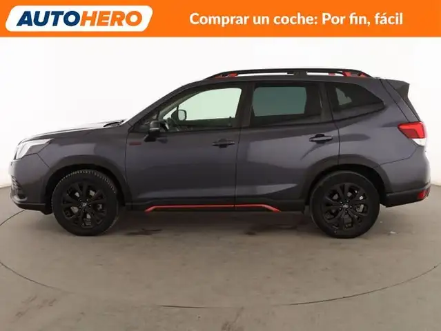 Subaru Forester view 3