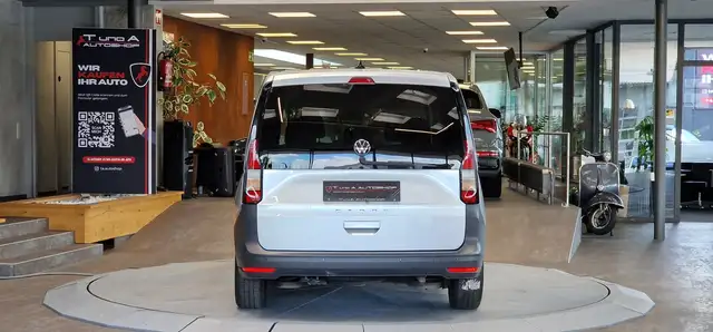 Volkswagen Caddy view 8