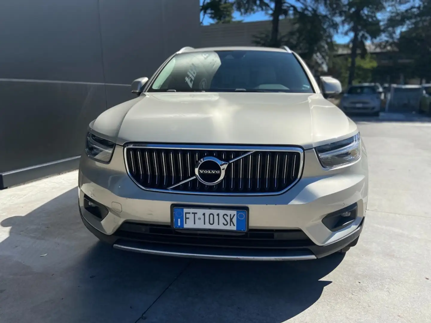 Volvo XC40 2.0 T5 Business Plus Grigio - 2