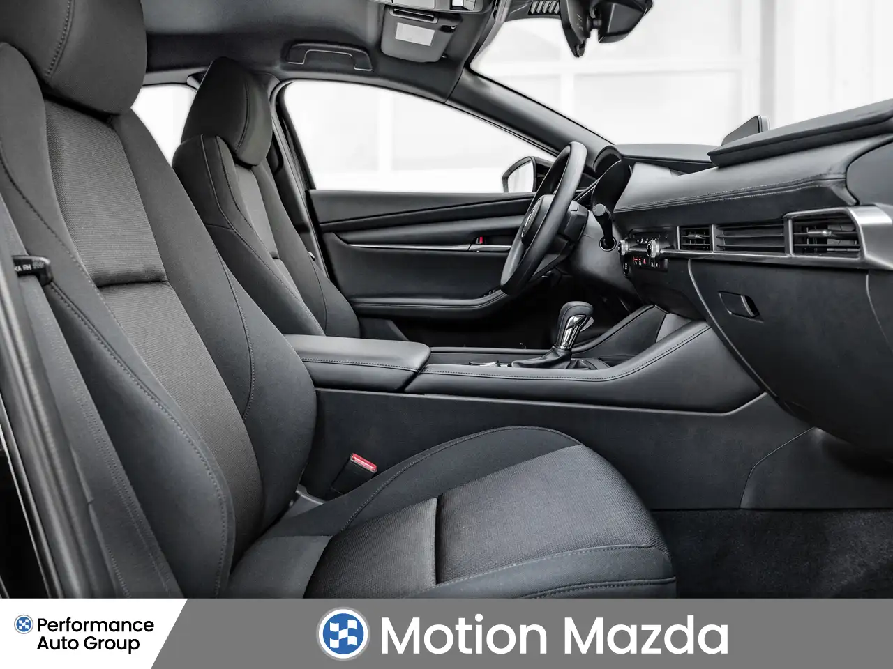 Mazda 3 снимка Mazda 3