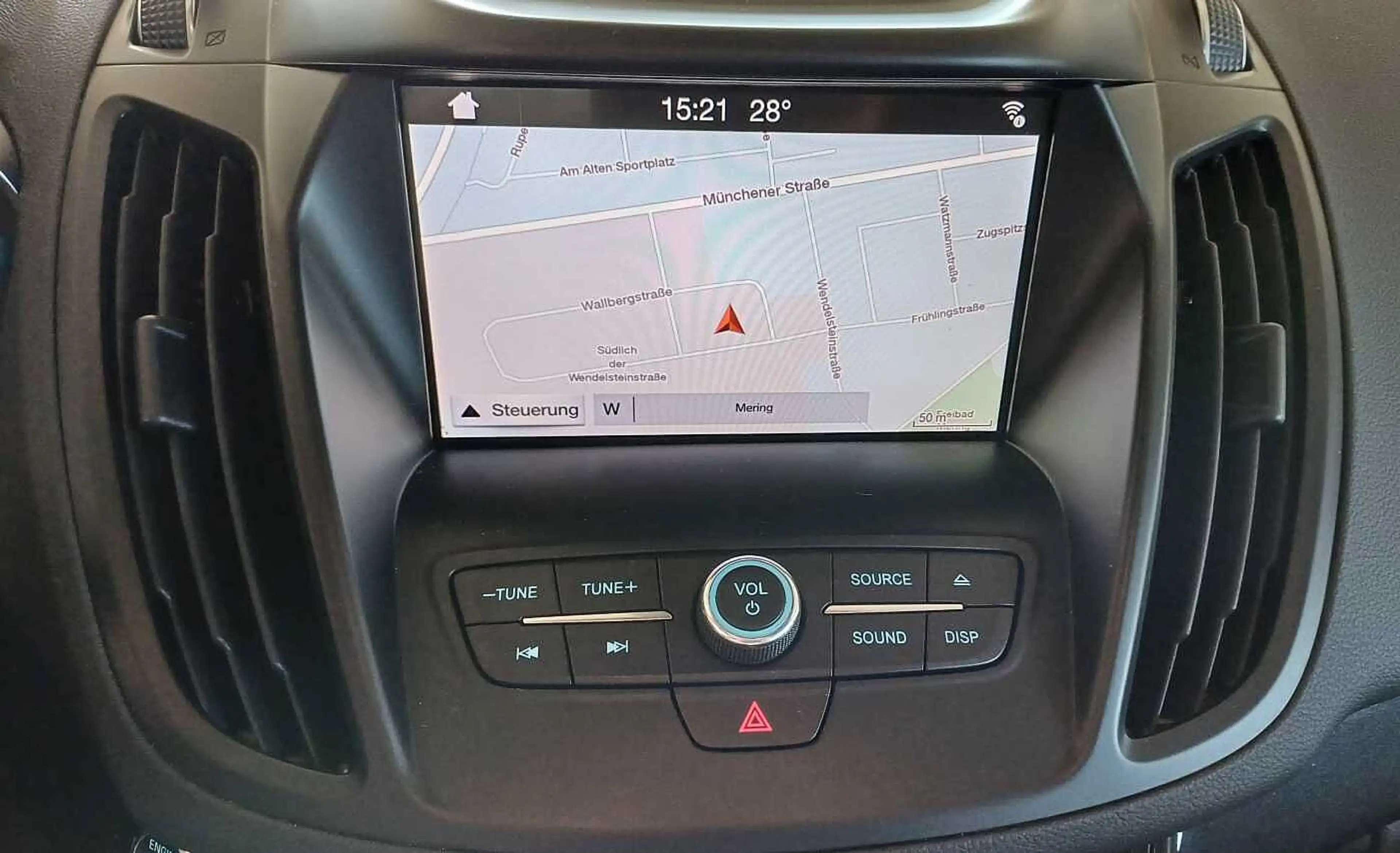 Ford Kuga Black & Silver 4x4 Autom. Navi, WiPa, Pano — photo 13