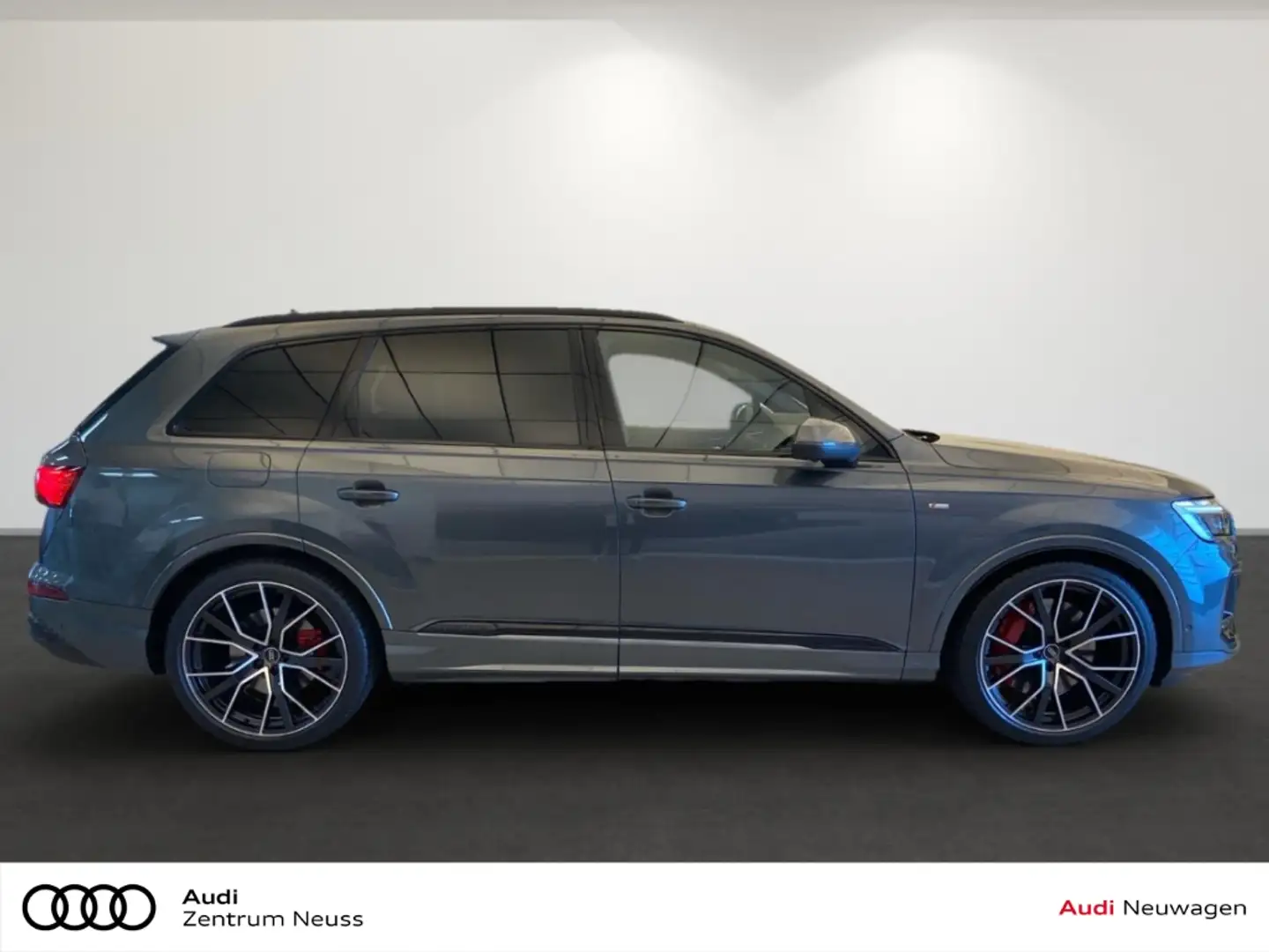 Audi Q7 SUV 55TFSI E QUATTRO S LINE verfügbar ab Juli 2025 Gris - 2