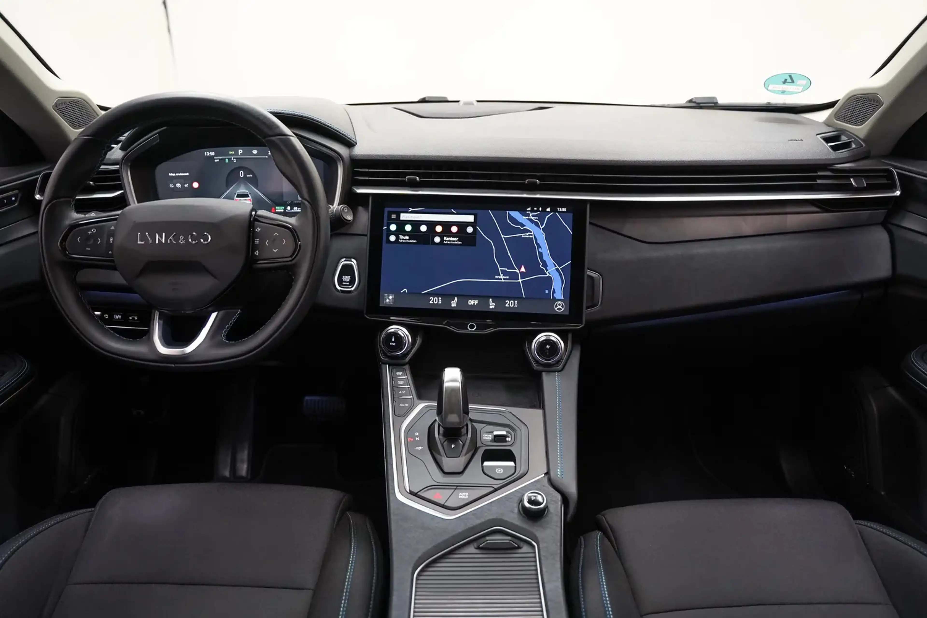 Lynk & Co 01 1.5 PHEV MY22 Zwart 6,6kWh [ SoH 94,7% | 360ºcam A — photo 4