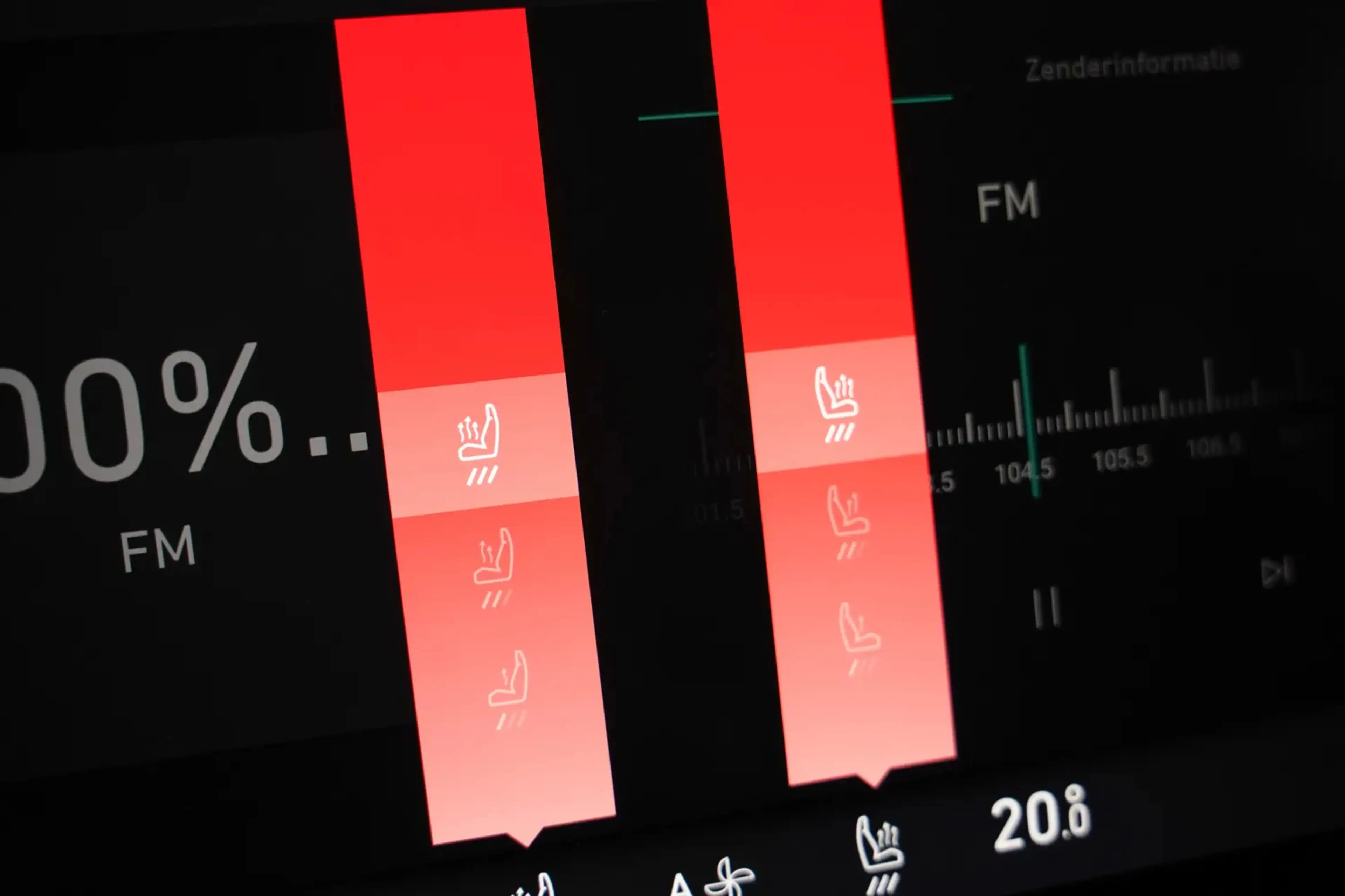 Lynk & Co 01 1.5 PHEV MY22 Zwart 6,6kWh [ SoH 94,7% | 360ºcam A — photo 11