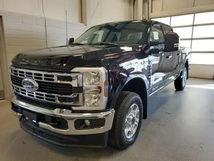 2026 Ford F-350 Super Duty XLT Crew Cab 4WD