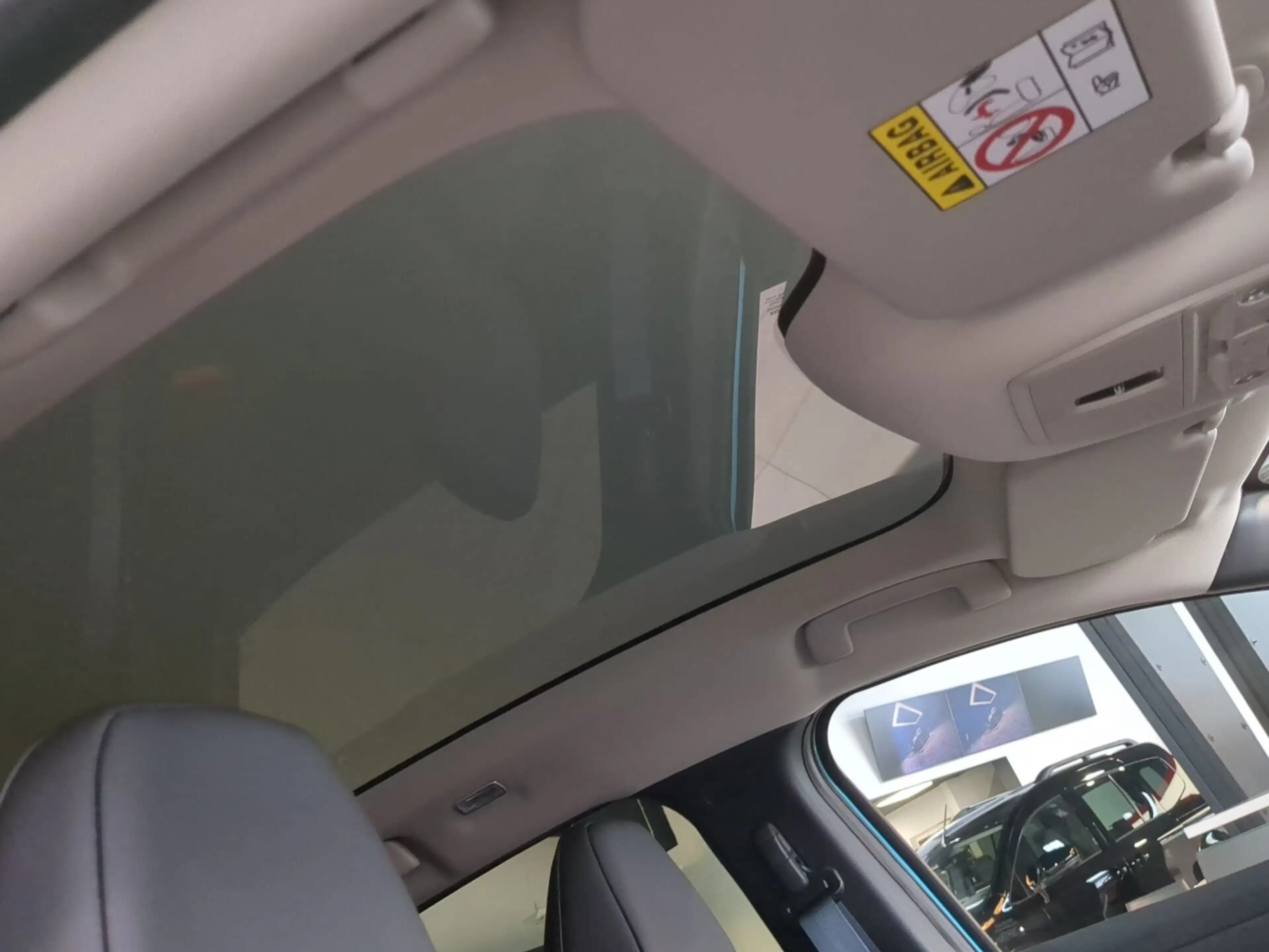 Nissan Leaf BEV W Advance ACC+AUT+Navi+Pano+SD+Winterp. — photo 13