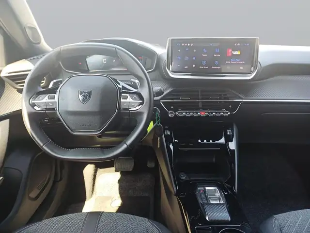 Peugeot 2008 view 10