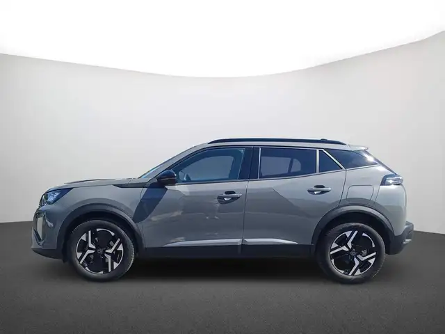 Peugeot 2008 view 4